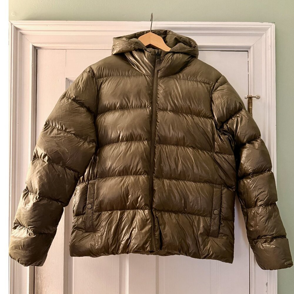 Patagonia Down Puffer Hooded Jacket | Olive/Army Green